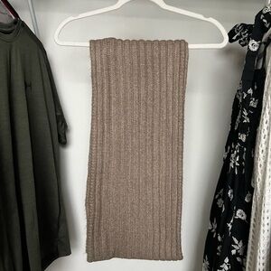 Abercrombie & Fitch Scarf